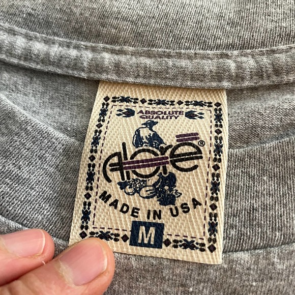 Vintage Chris Isaak Signed Autographed Tee Shirt Gray Medium Baby Did Bad Thing - Picture 6 of 13